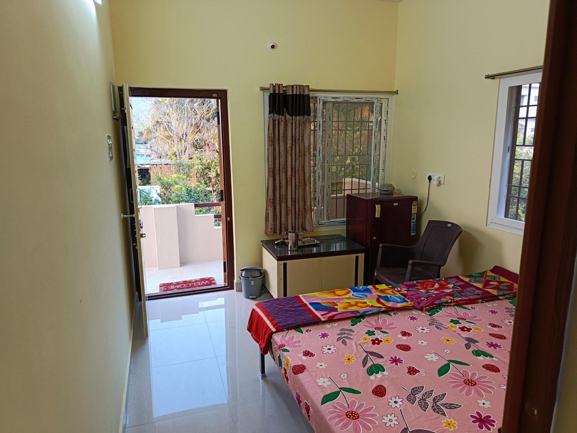 Abaranji Guest House Tiruvannāmalai Exterior foto